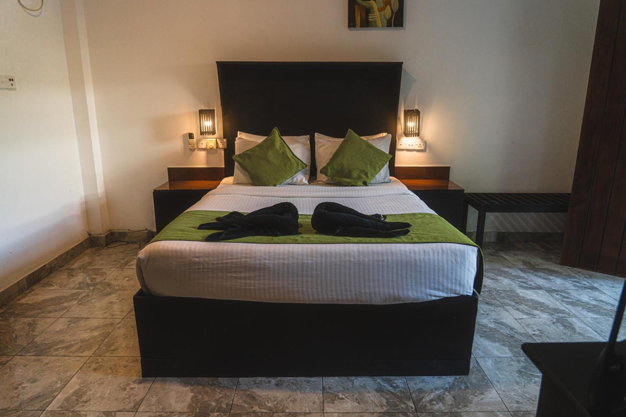 Sundaras Sigiriya Jungles Caves Resort Dambulla Εξωτερικό φωτογραφία